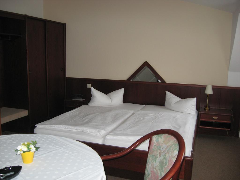 Hotel Siegmar Im Geschaftshaus Chemnitz Phòng bức ảnh